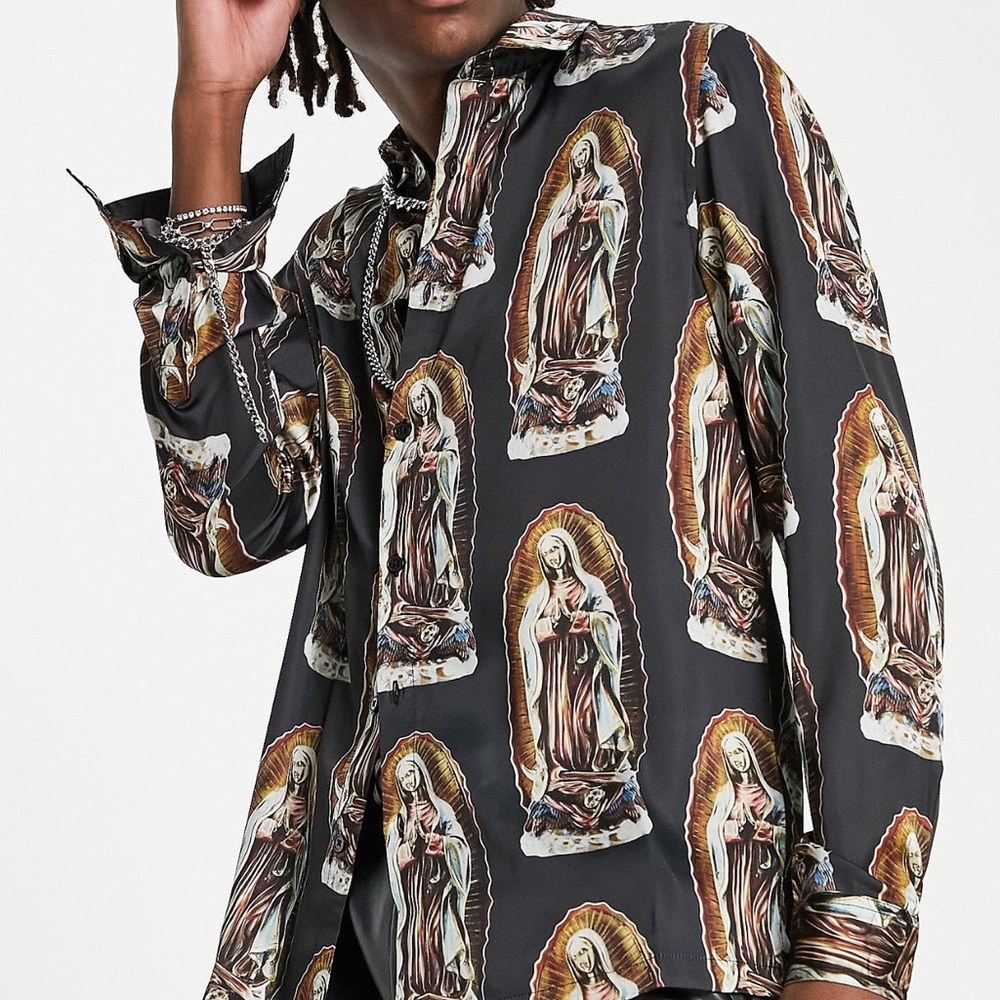 ASOS DESIGN revere satin shirt in renaissance print.